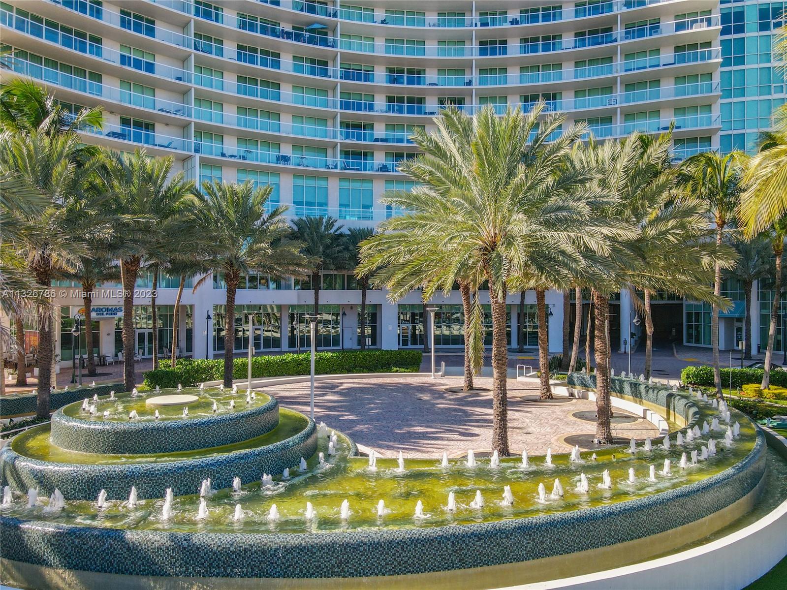 1 N Ocean Blvd 103