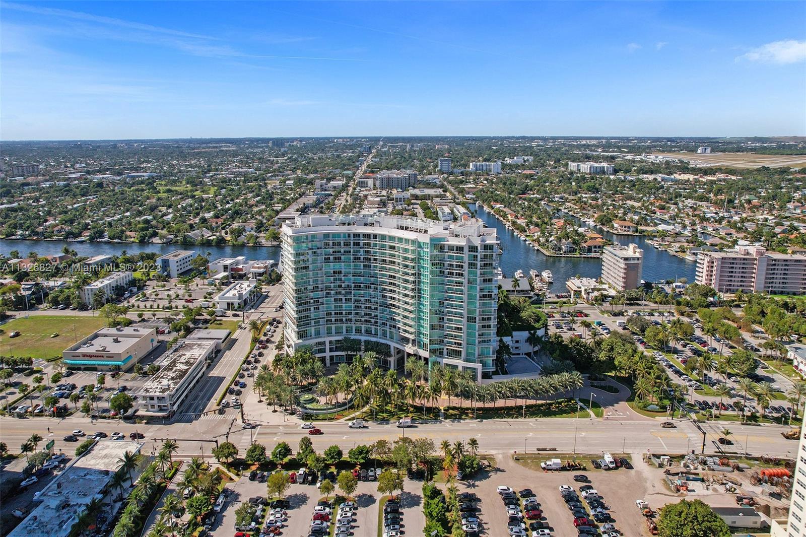 1 N Ocean Blvd 105