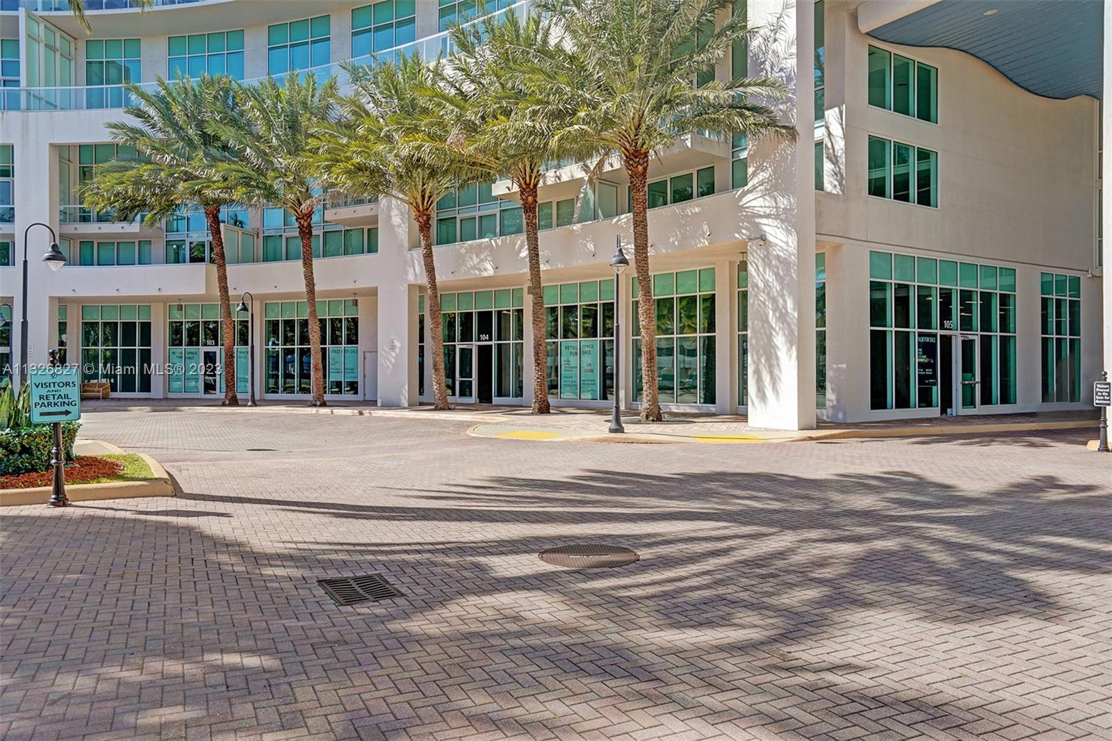 1 N Ocean Blvd 105