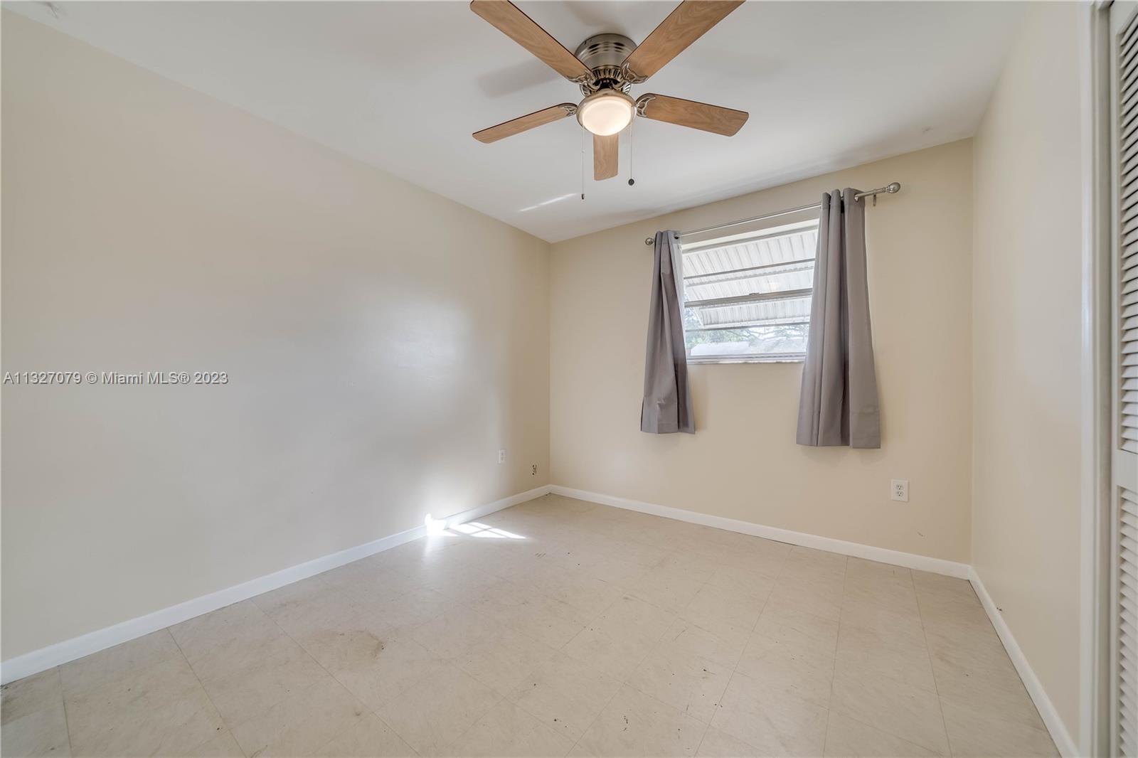 Listing Photo 20