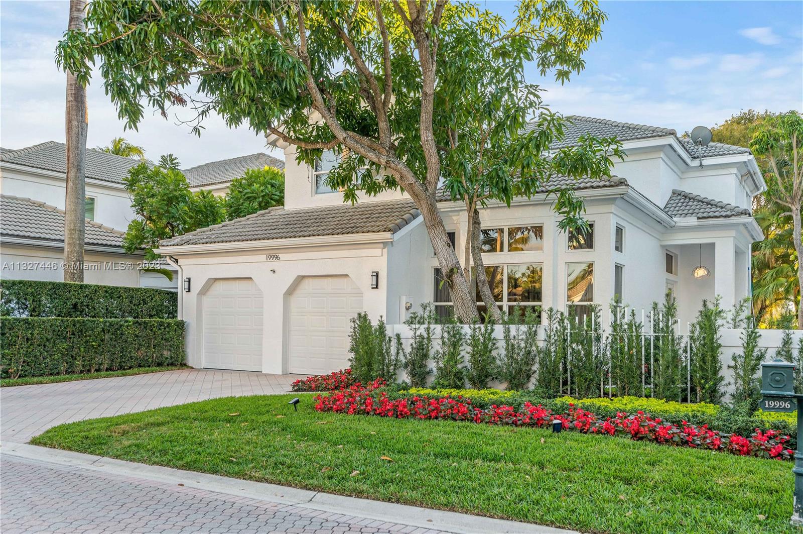 19996 NE 36th Pl  For Sale A11327446, FL