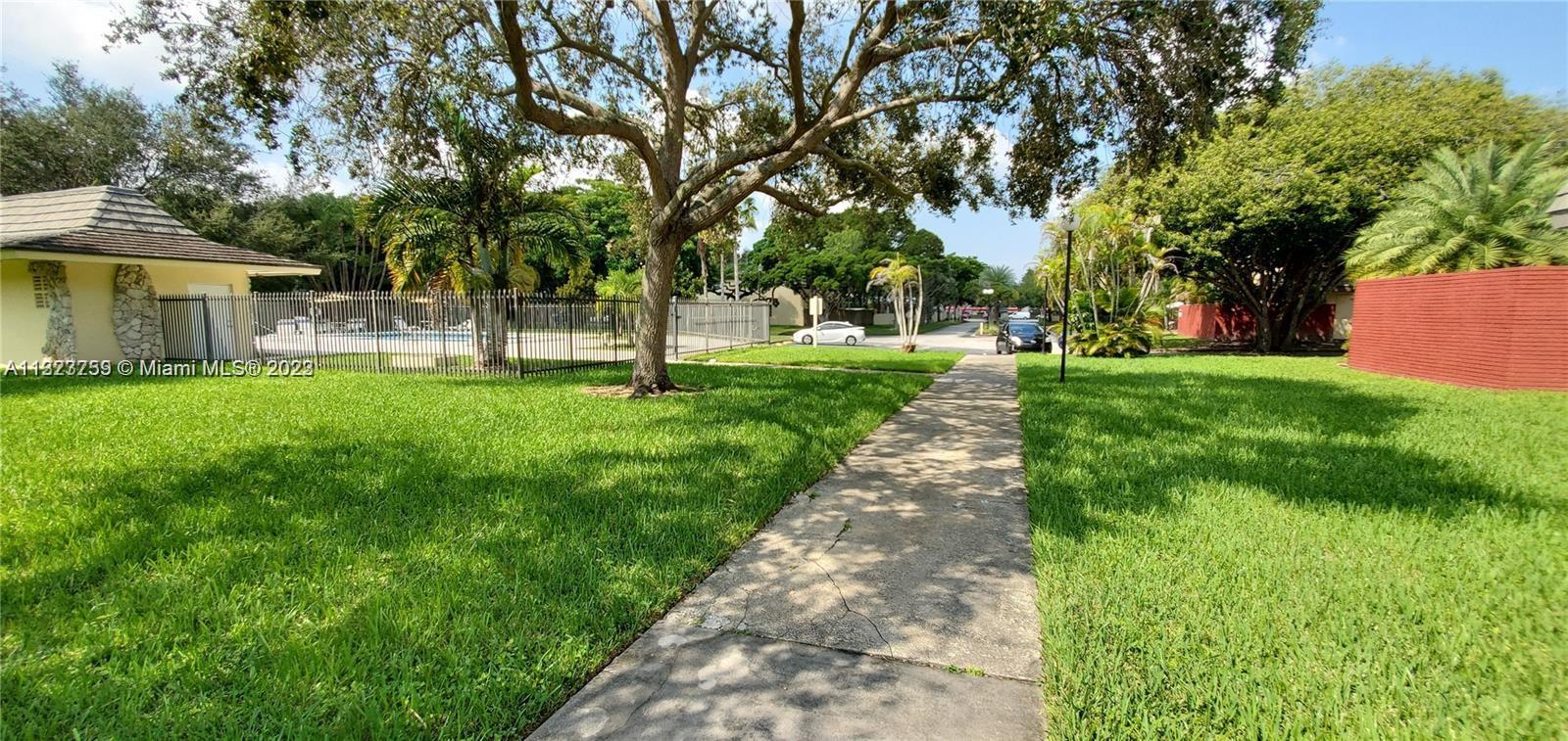 walkway from property that leads to the pool