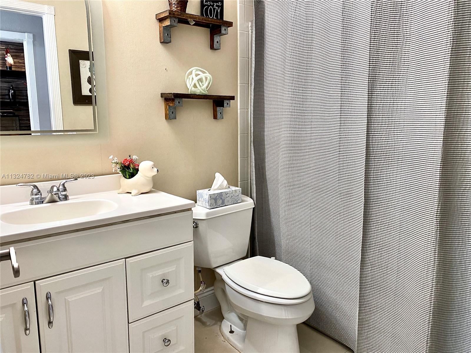 Listing Photo 21