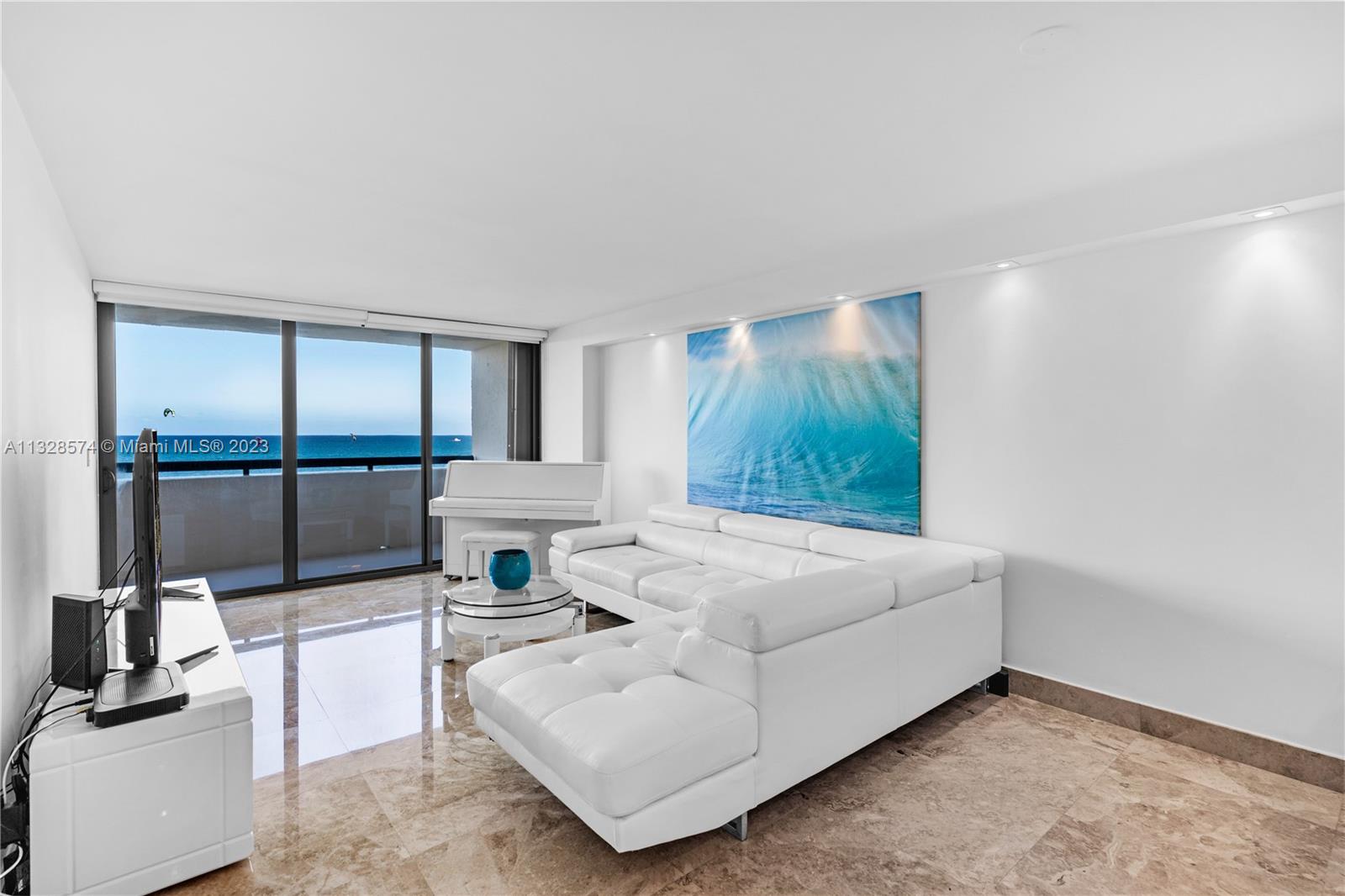 2555  Collins Ave #707 For Sale A11328574, FL