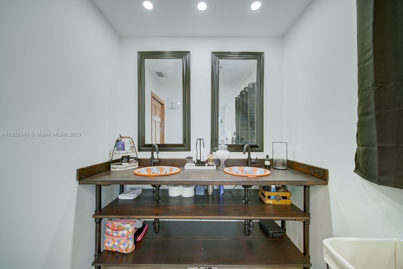 Listing Photo 25