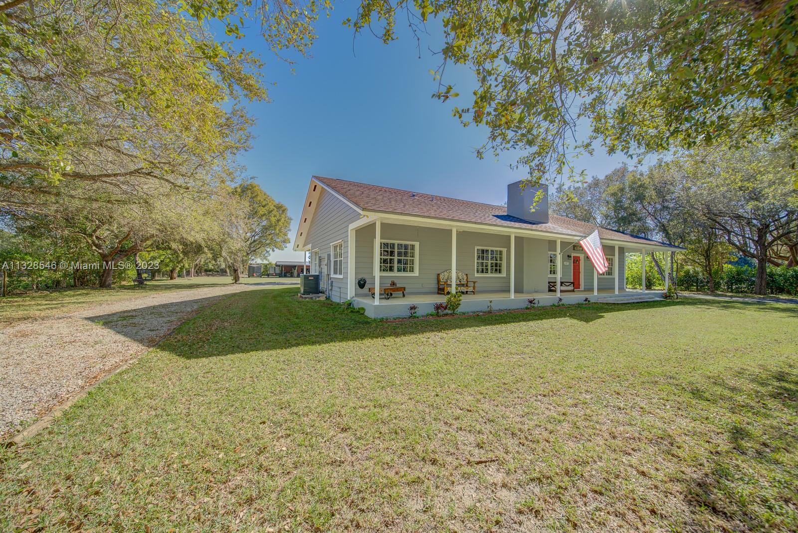 Listing Photo 8