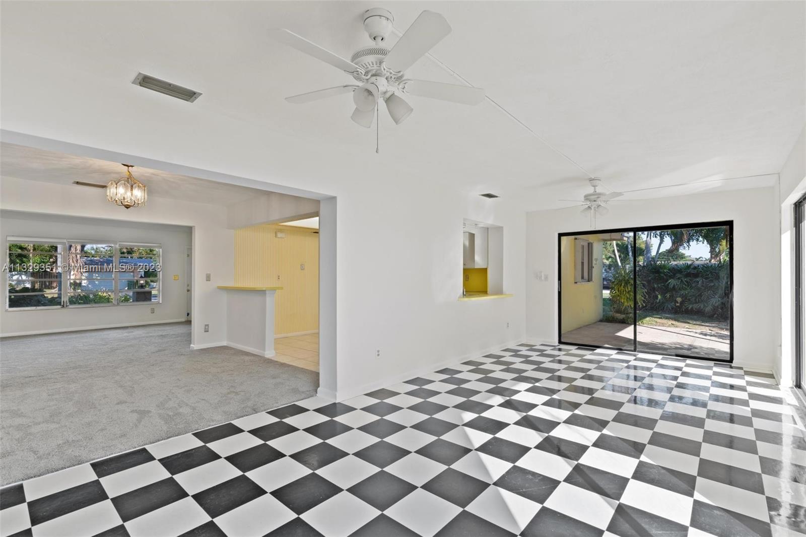 Listing Photo 17