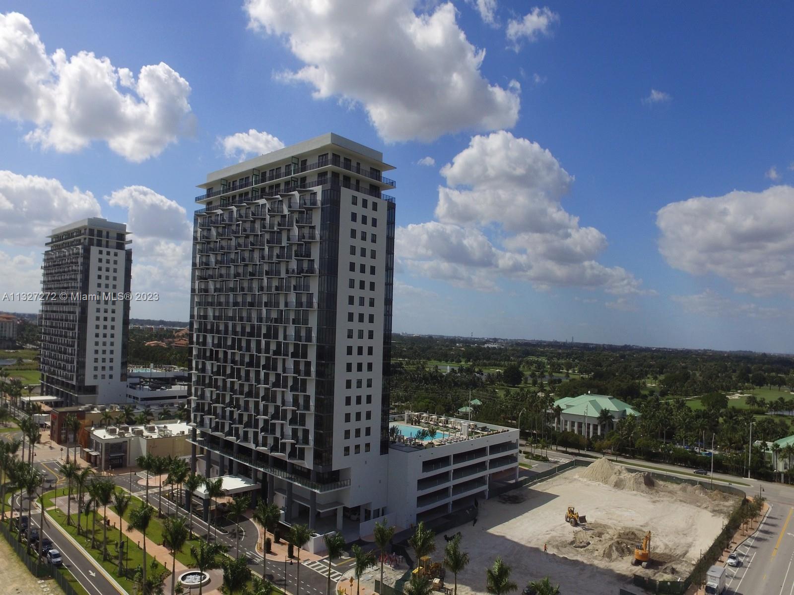 5300  Paseo Blvd #709 For Sale A11327272, FL