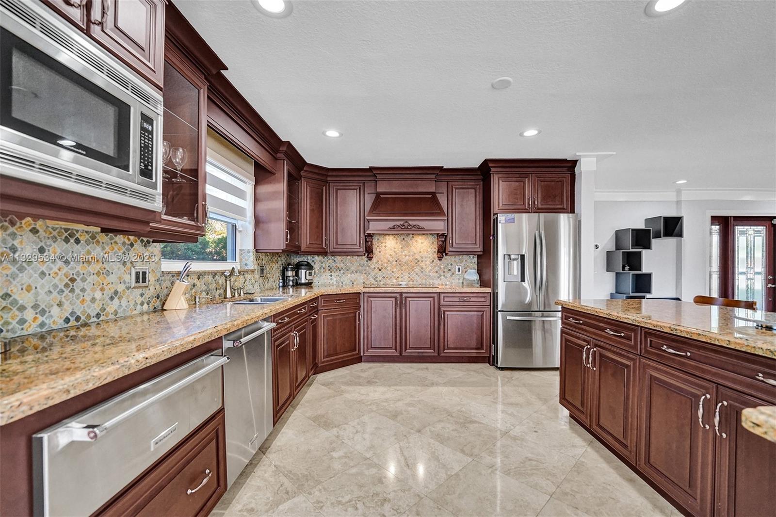 Listing Photo 18