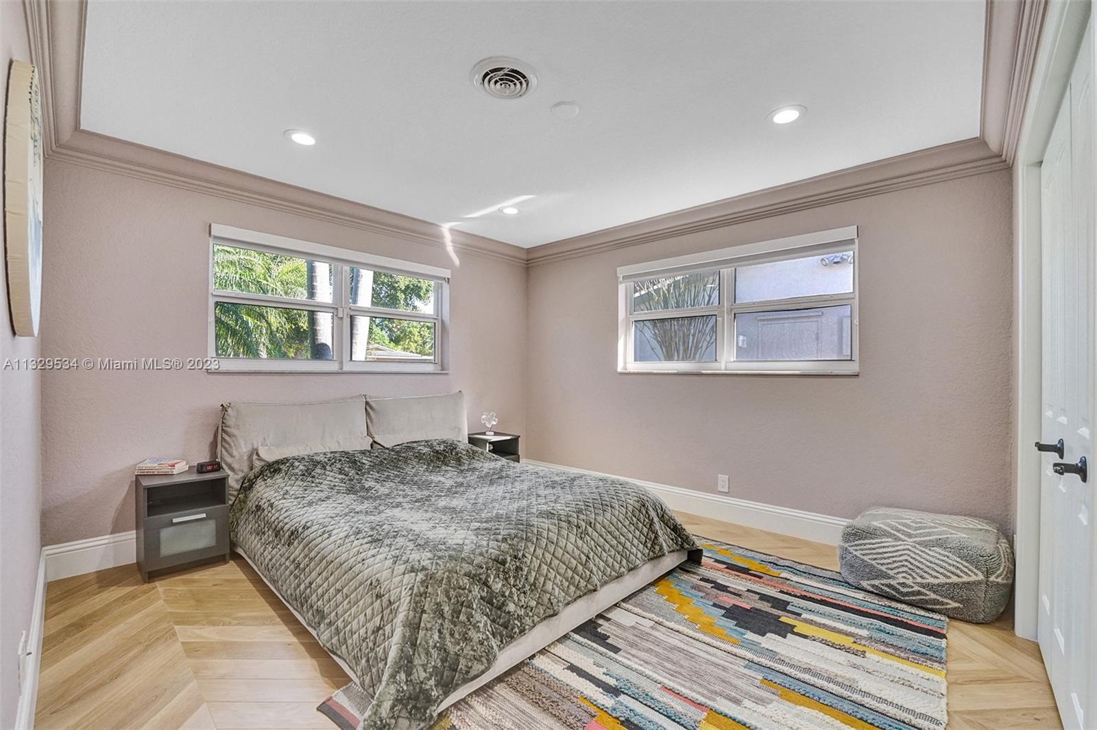 Listing Photo 33