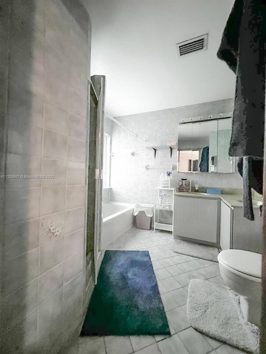 Listing Photo 33