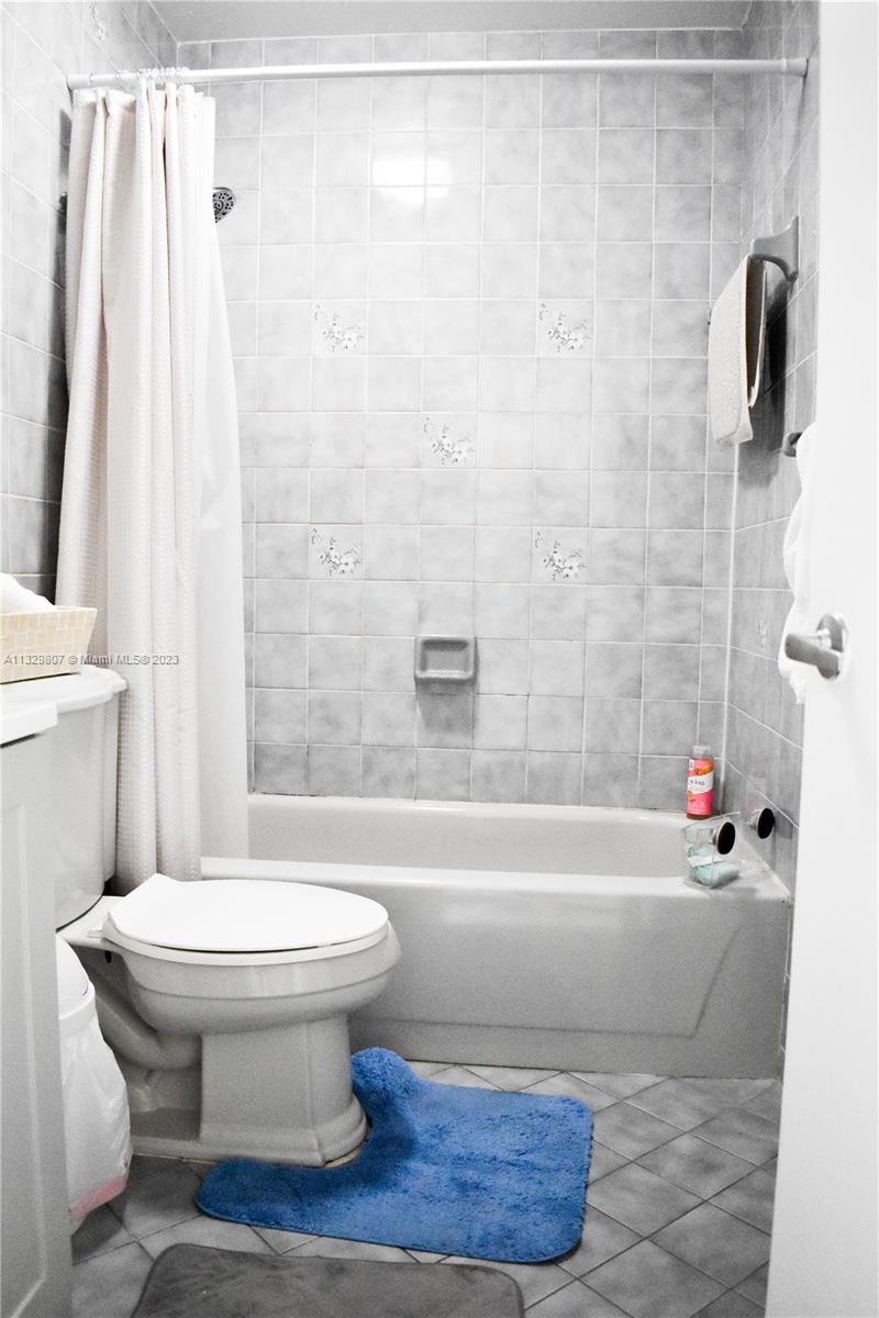 Listing Photo 7
