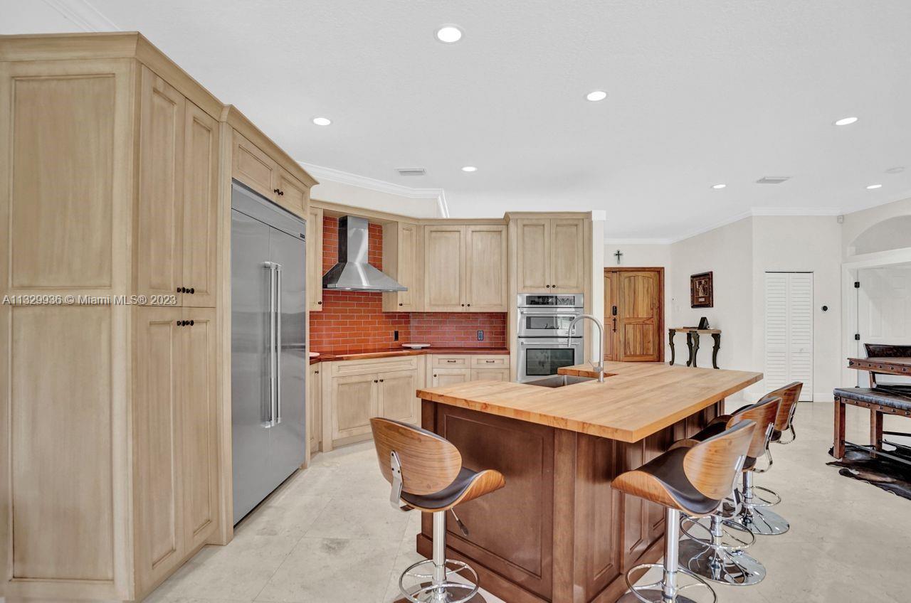 Listing Photo 16