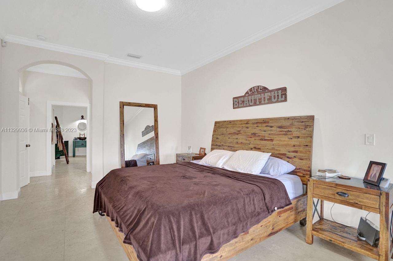 Listing Photo 28