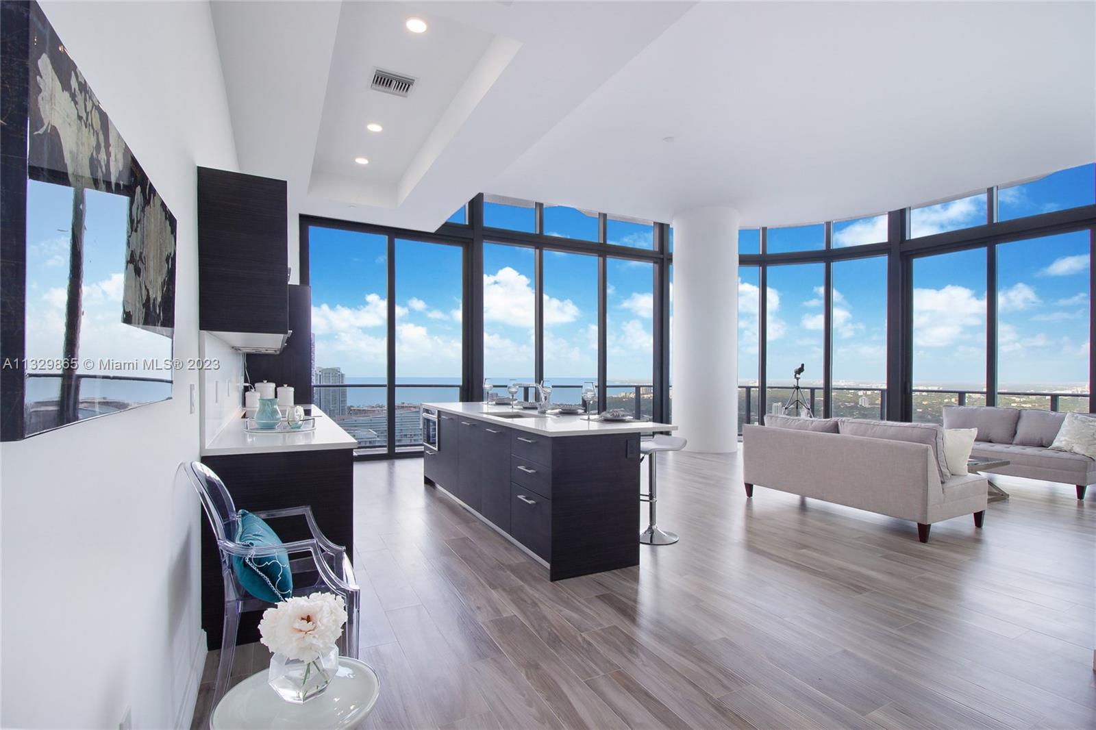 55 SW 9th St PH4606, Miami, FL 33130