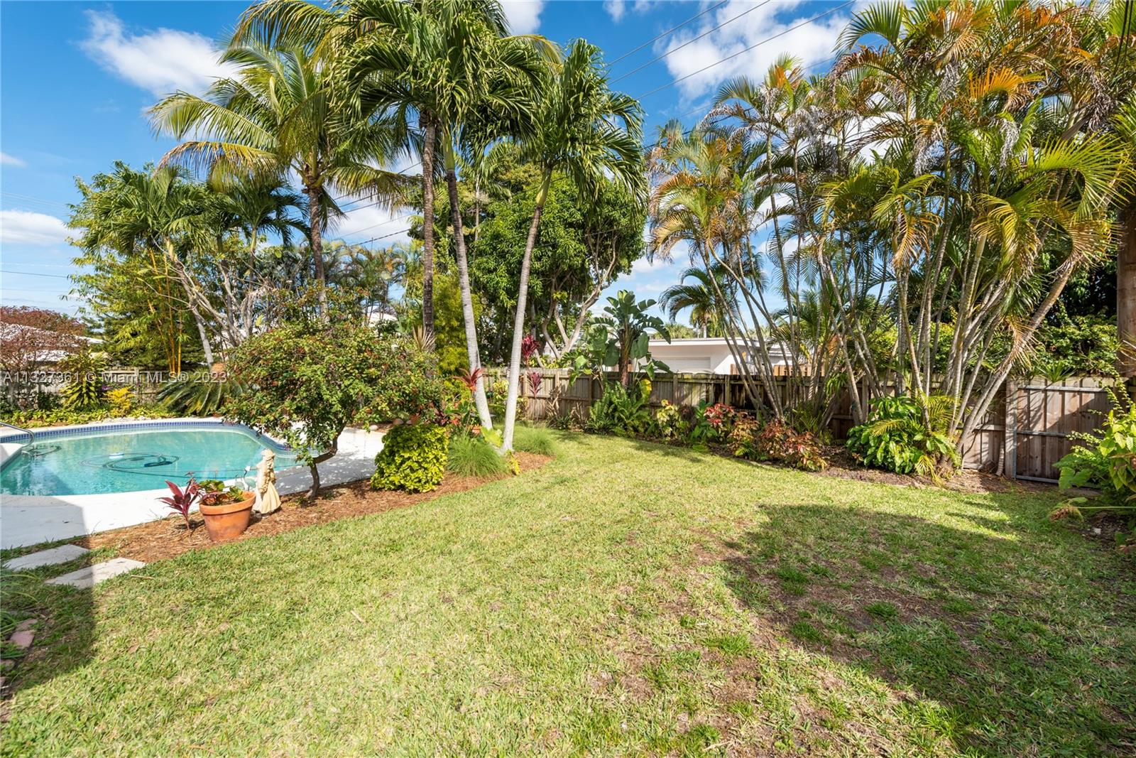 Listing Photo 7