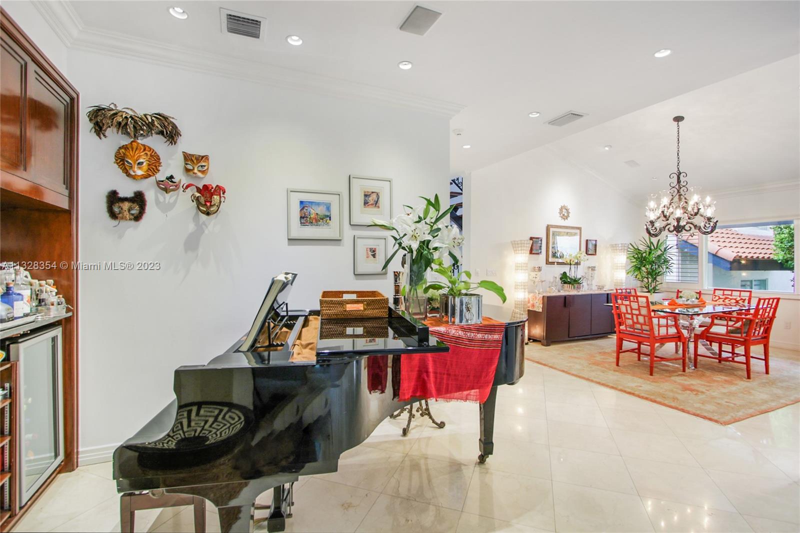 Living and Dining area/Great Room. Room for a Grand Piano in front of the built-in bar/wine cooler.
