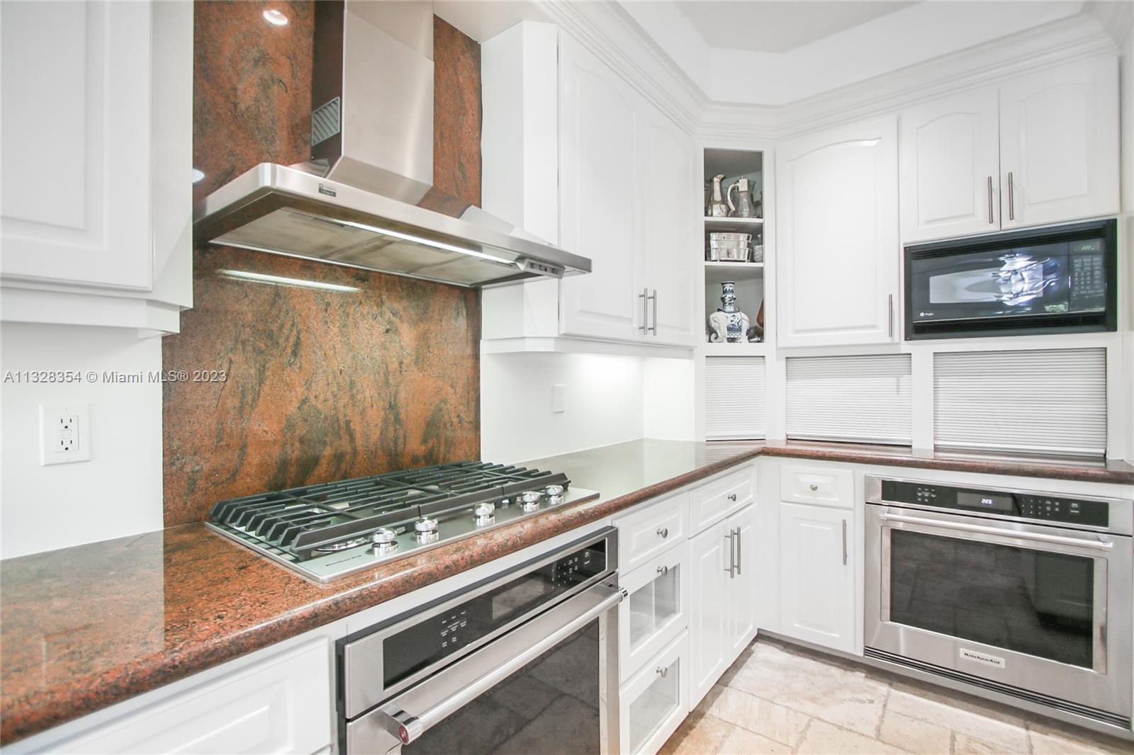 Brand new KitchenAid gas stove and ovens.
