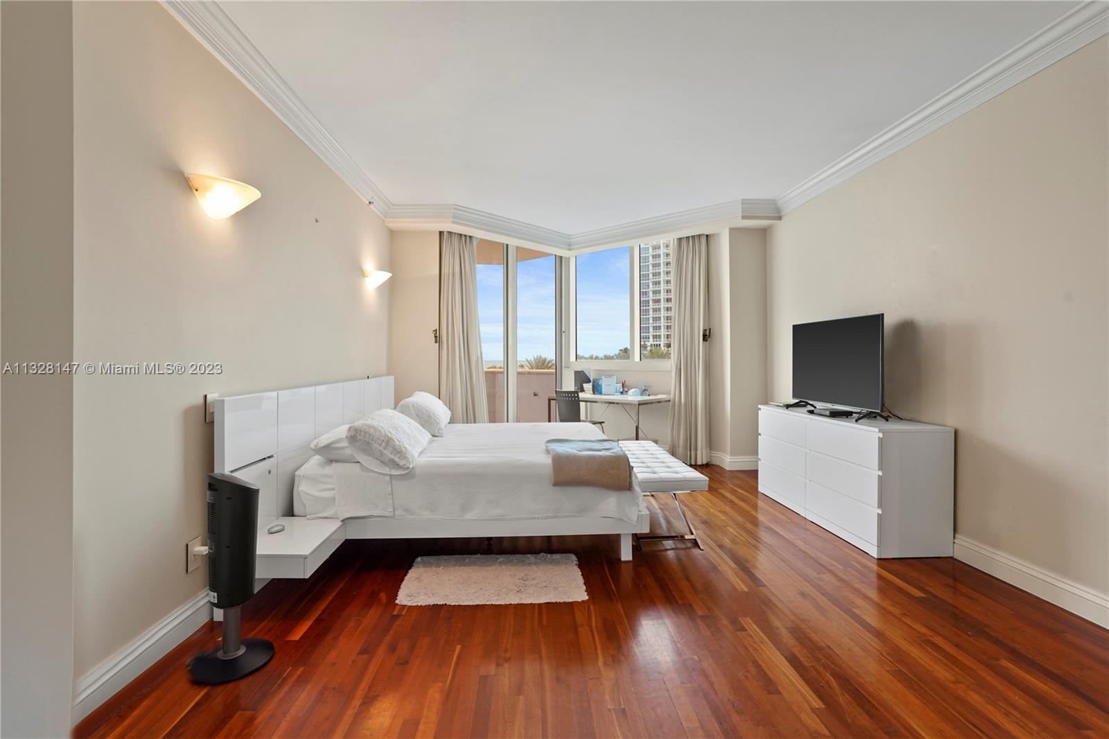 Listing Photo 18