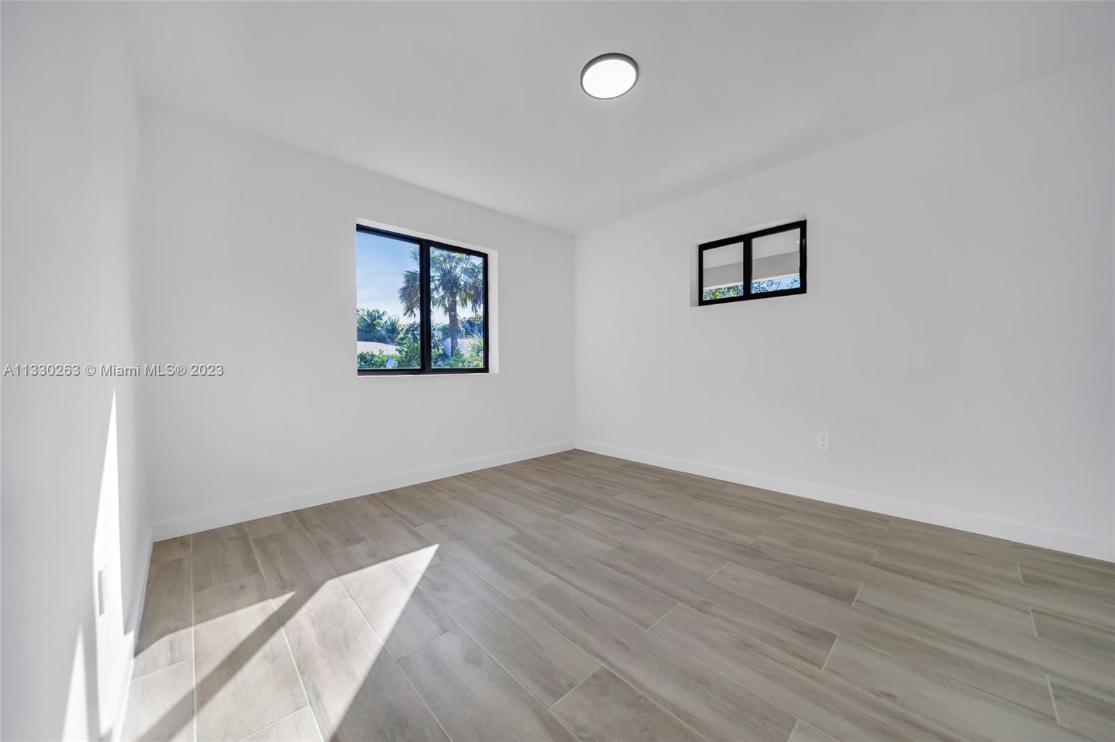 Listing Photo 33