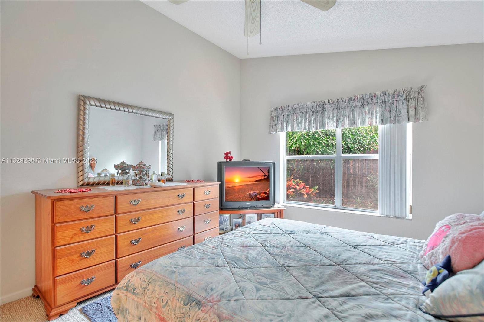 Listing Photo 18