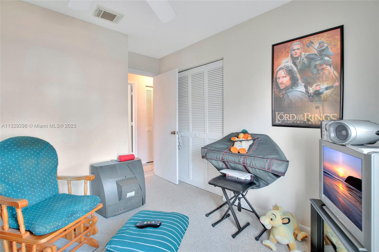 Listing Photo 29