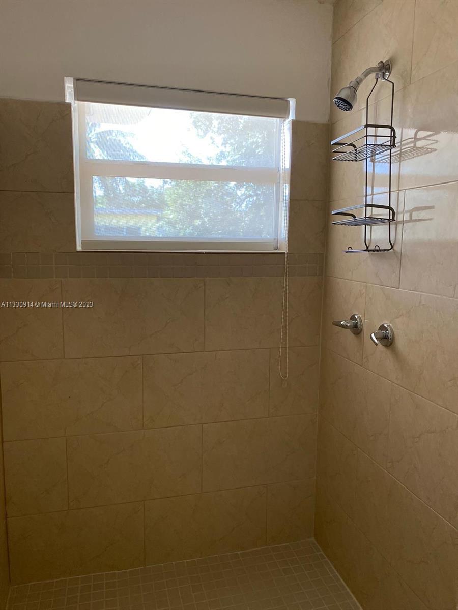 Efficient shower