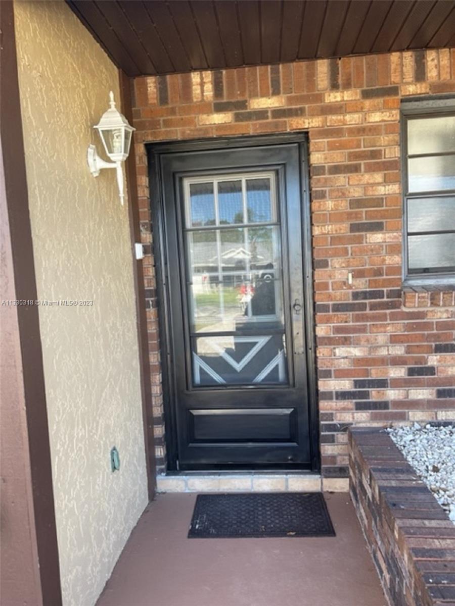 4631 Vilabella Dr 4631