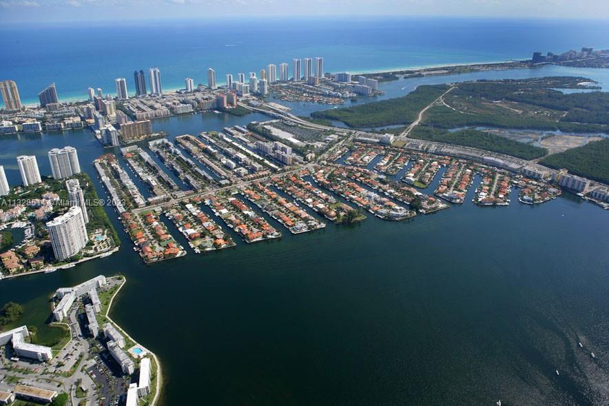 10 minute boat ride to Haulover sandbar..