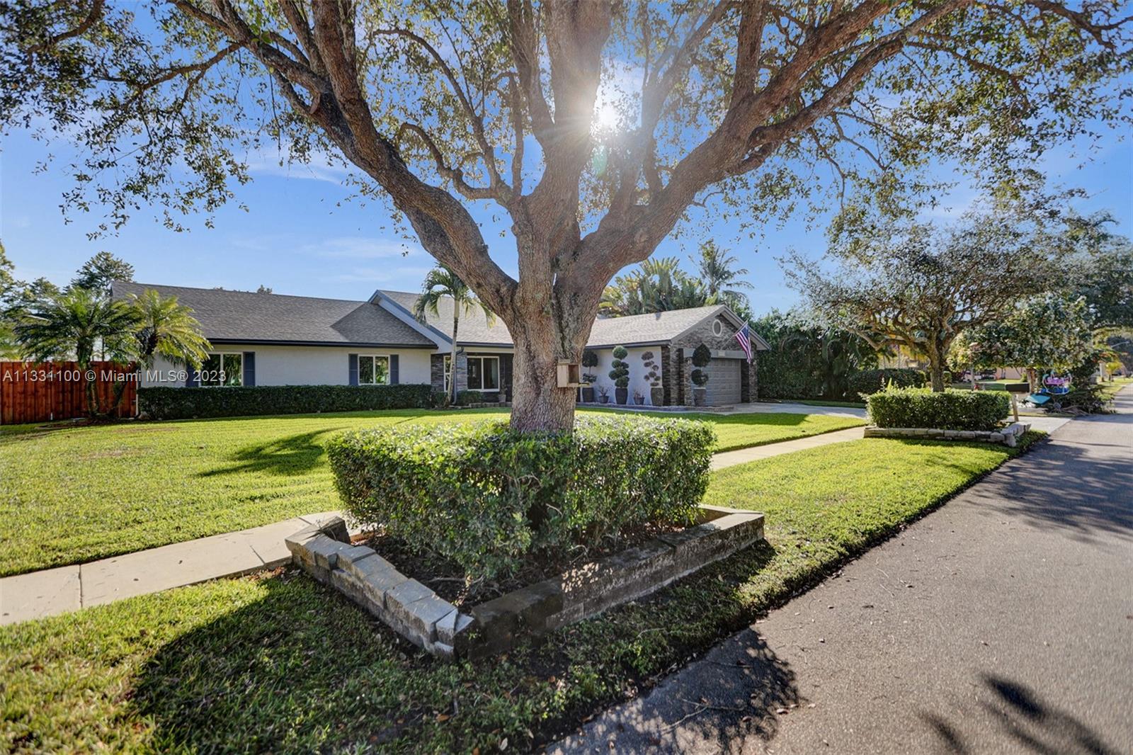Listing Photo 37