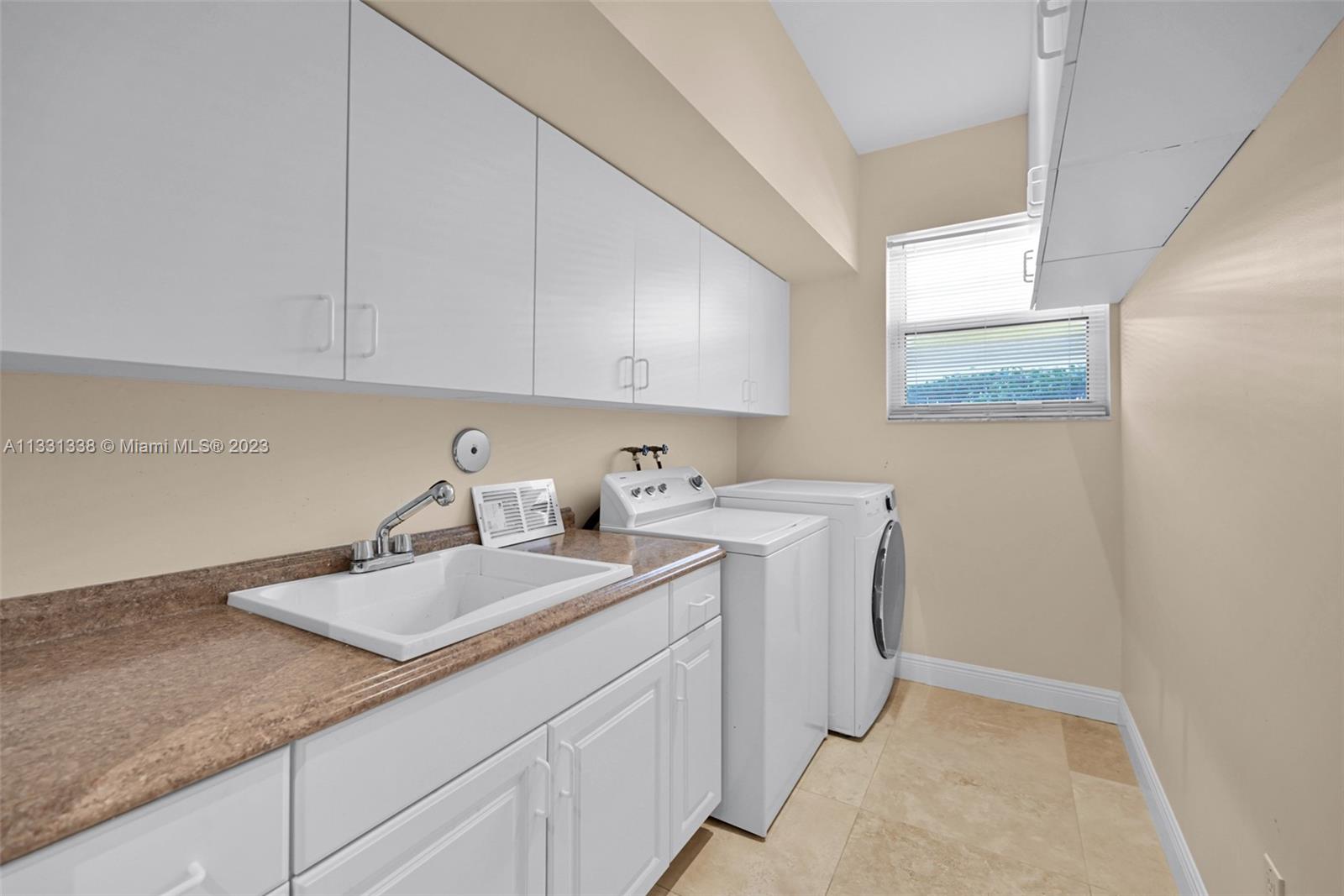 Listing Photo 43