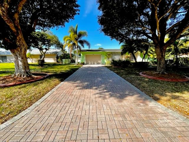 3 Bedroom 2 bathroom in Palmetto Bay on quite street. Home features one-car oversized garage, screened in pool, solar panels, generator on large lot. Pool was recently resurfaced with diamond bright. Lush landscaping with various fruit trees. This is an Estate Sale.