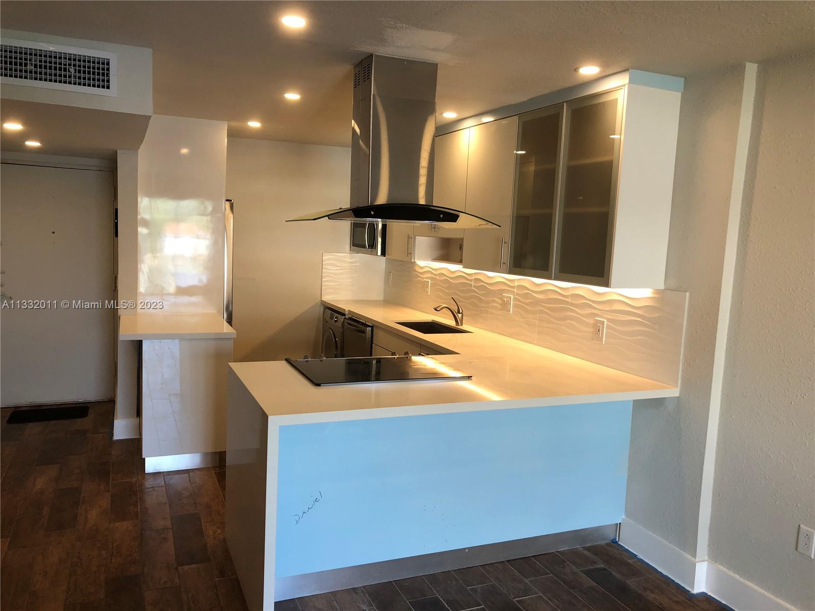 Undisclosed For Sale A11332011, FL