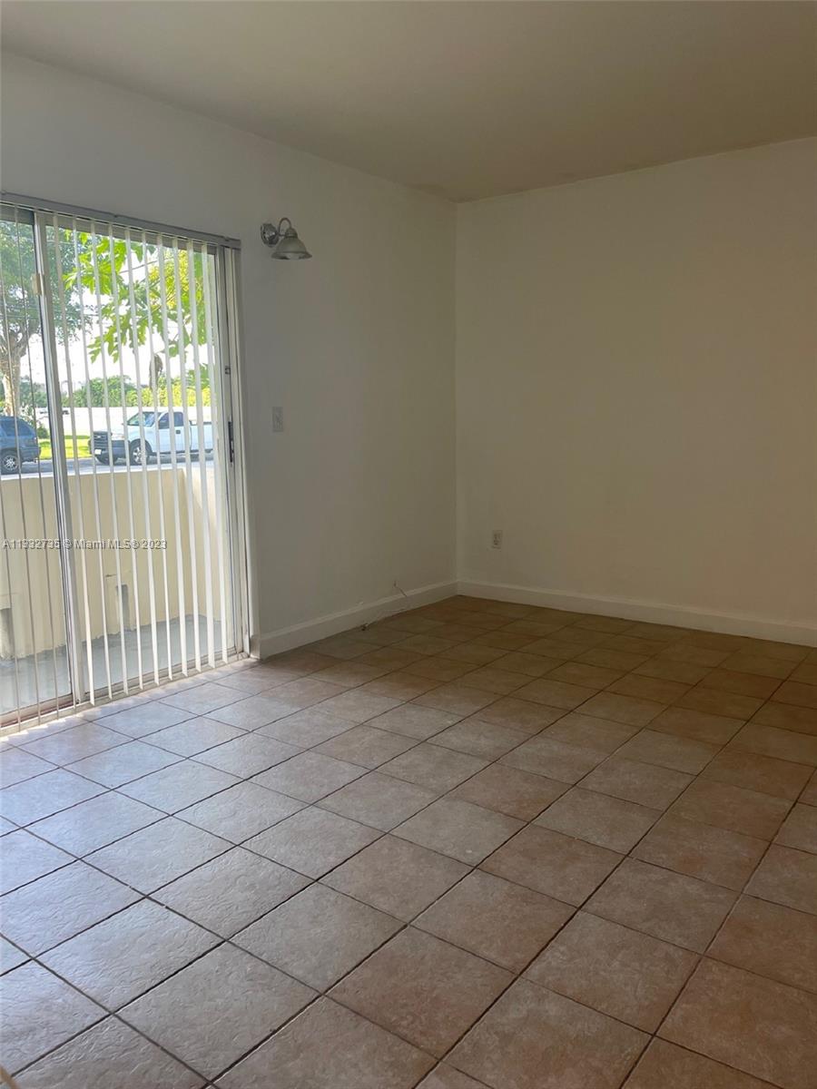 7505 SW 82nd St 102