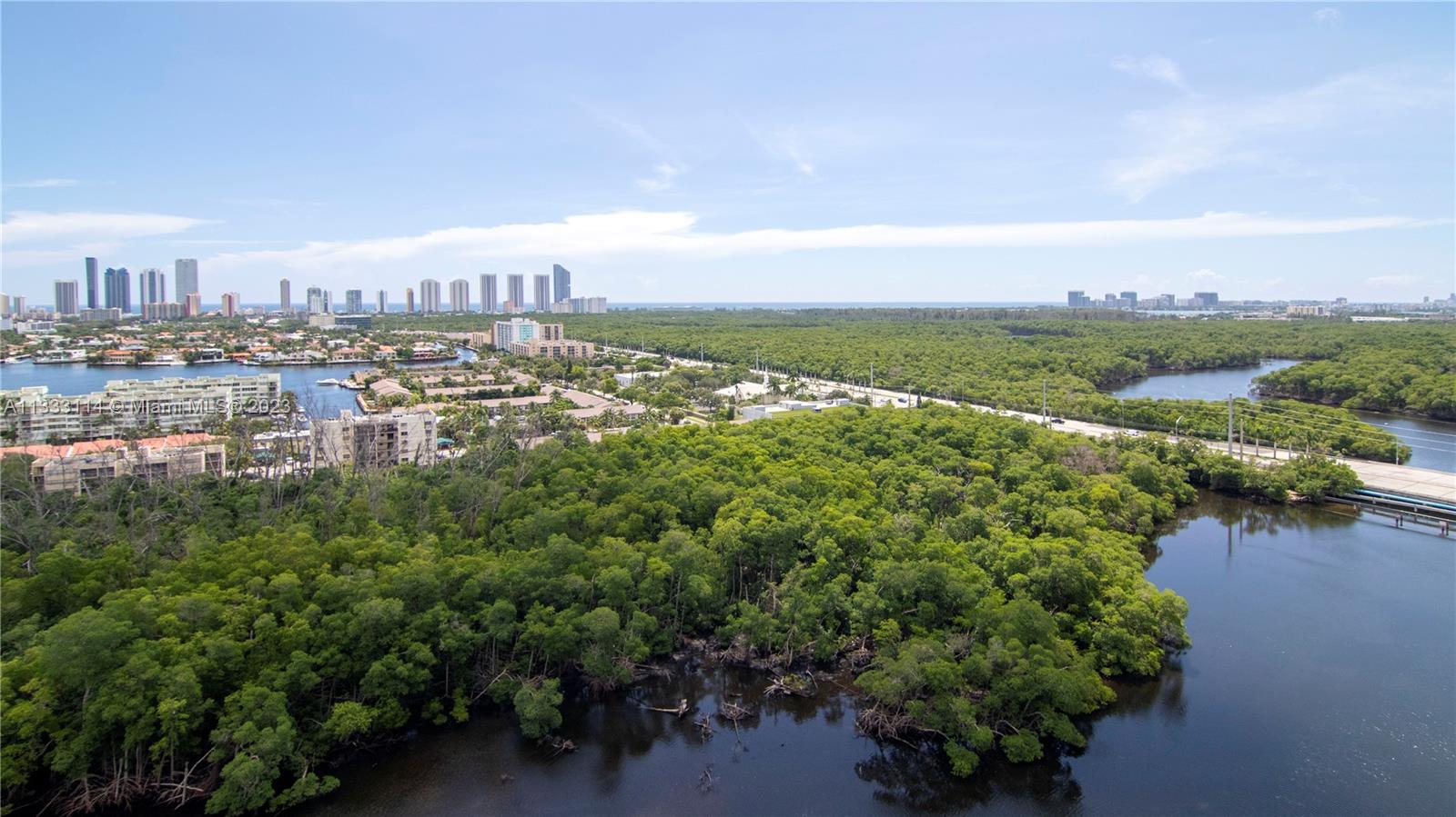 Great Private Balcony with amazing 180 views from North Aventura, East Sunny Isles and South amazing Oleta Park View and of course - water!