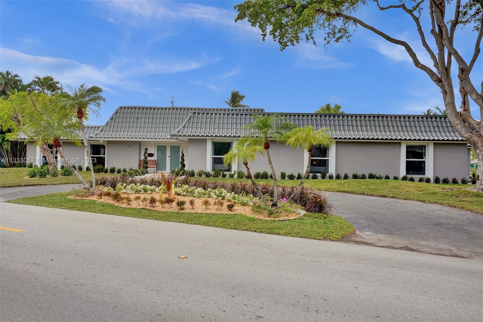 1000  Diplomat Pkwy  For Sale A11333257, FL