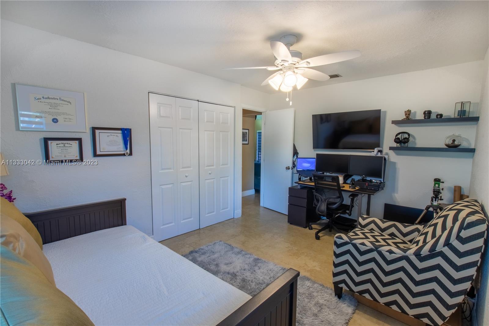 Listing Photo 18