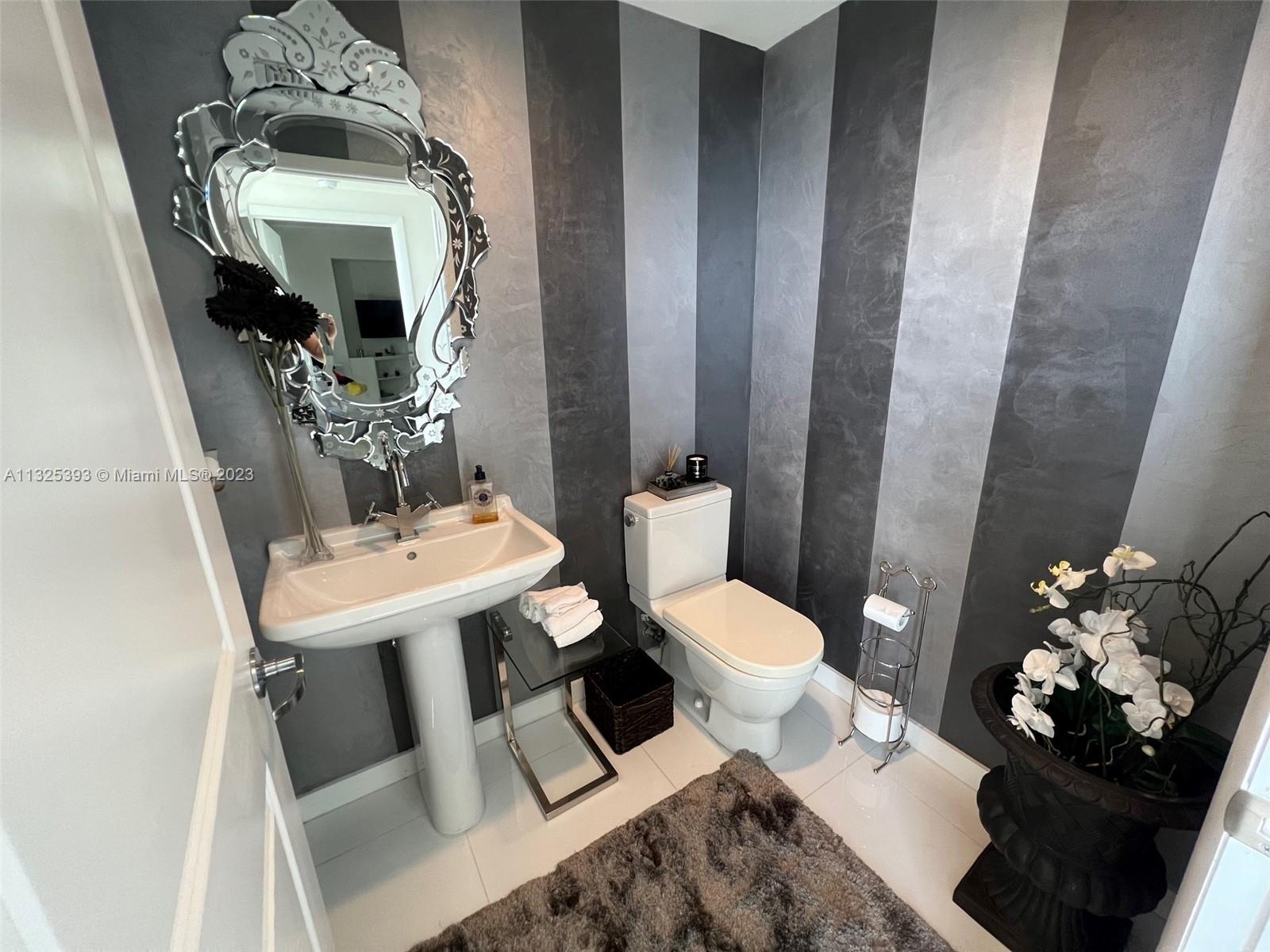 Powder Room