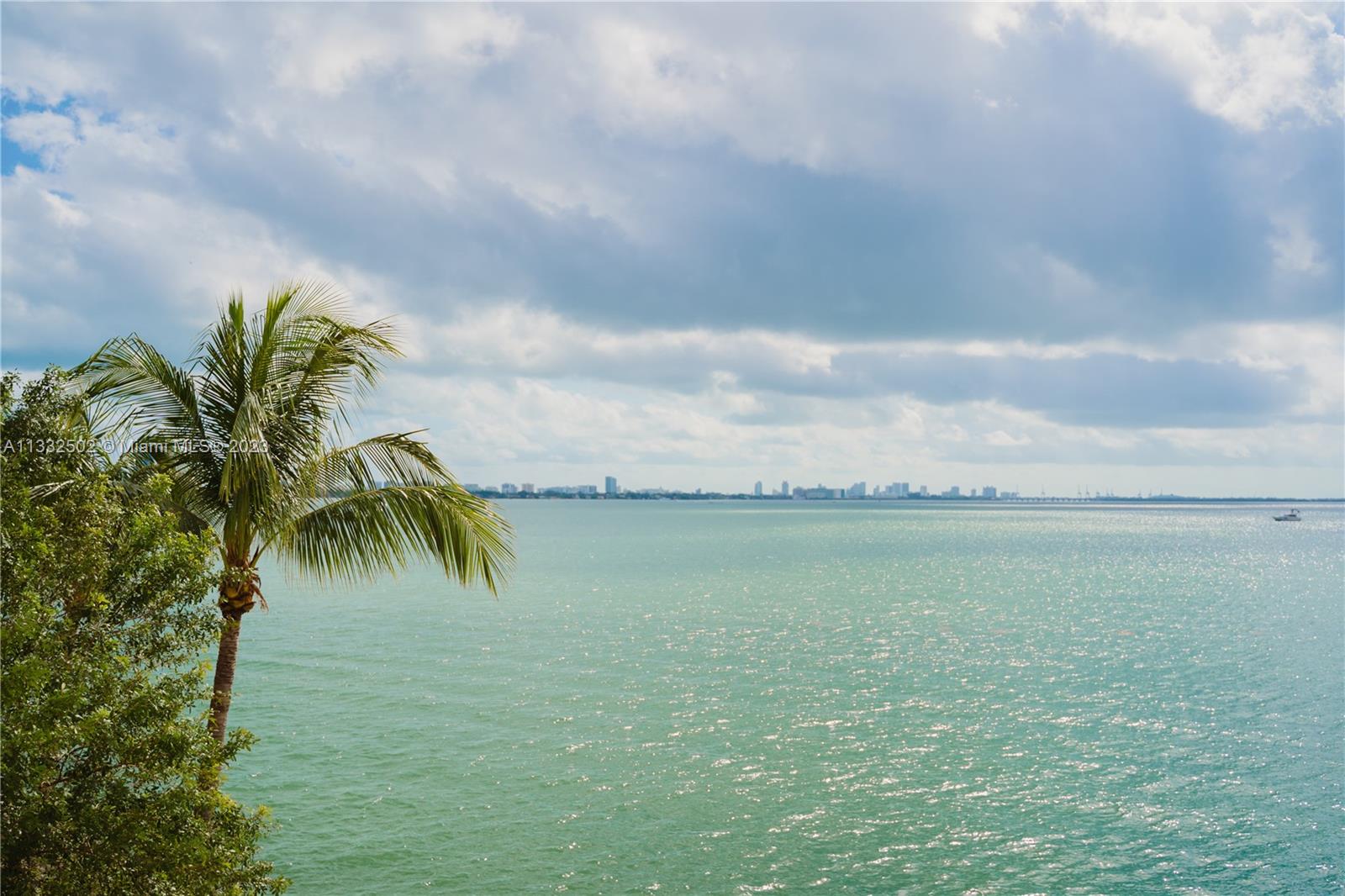 2016 Bay Dr 307, Miami Beach, FL 33141