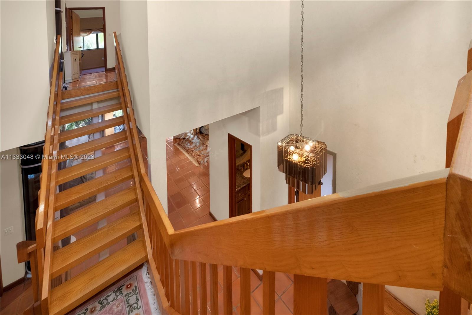 stairs to 3rd level