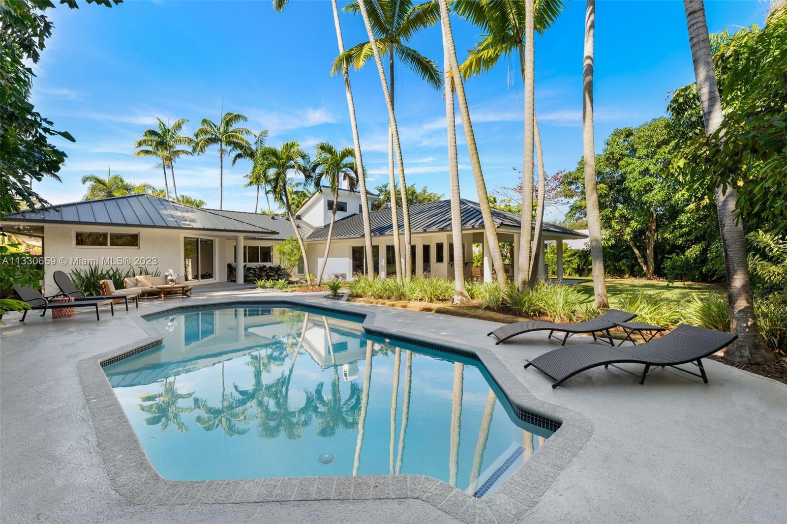 13035 SW 81st Ave, Pinecrest, FL 33156