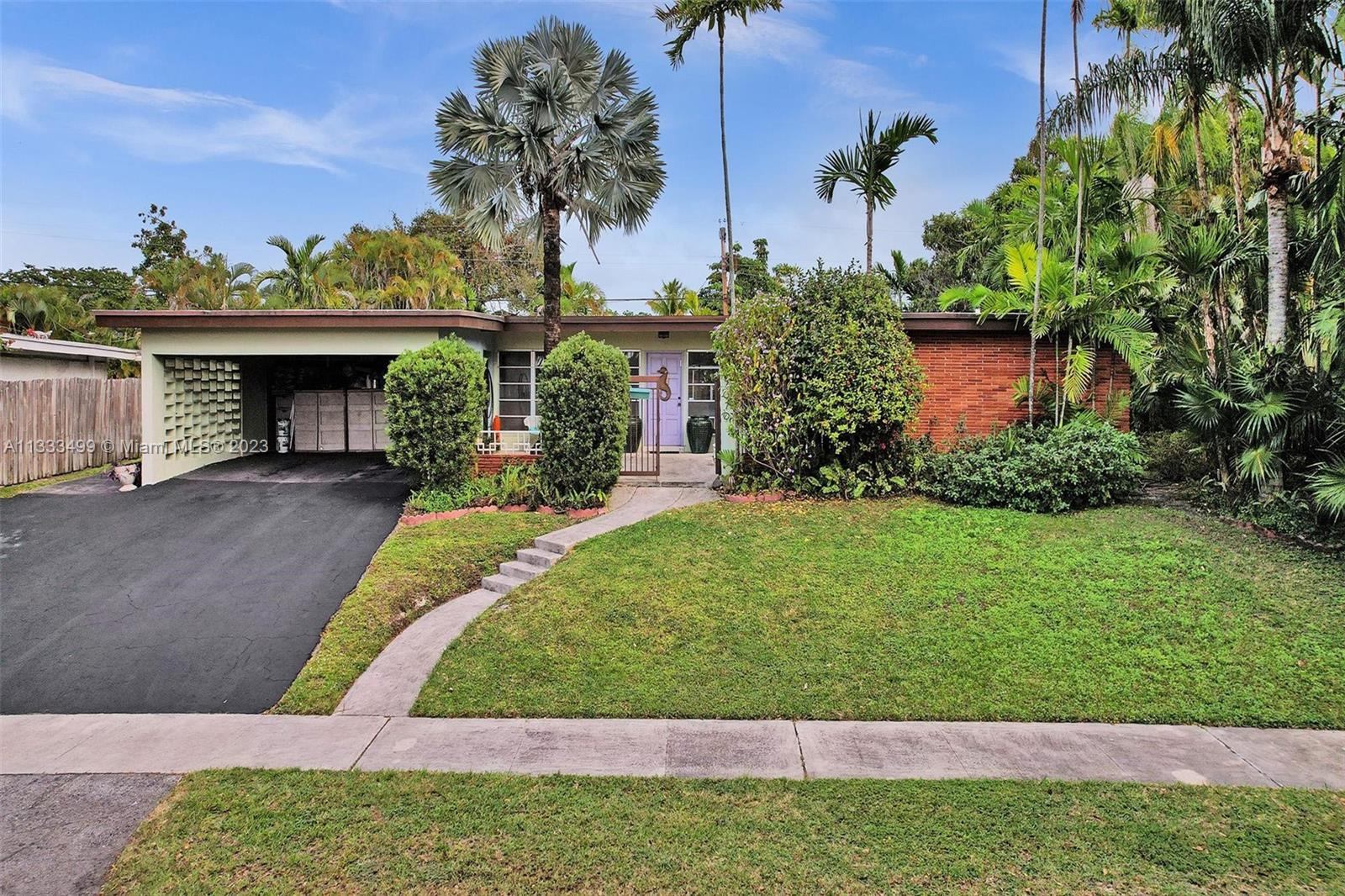 2070 NE 187th Dr  For Sale A11333499, FL