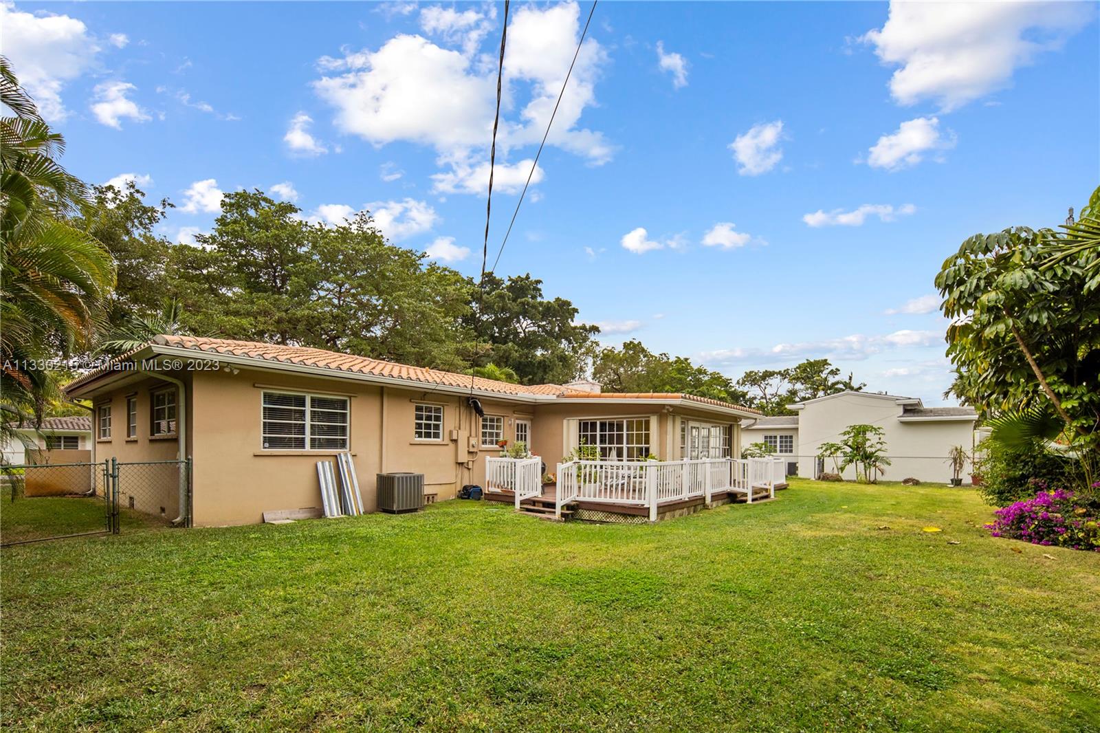 Listing Photo 17