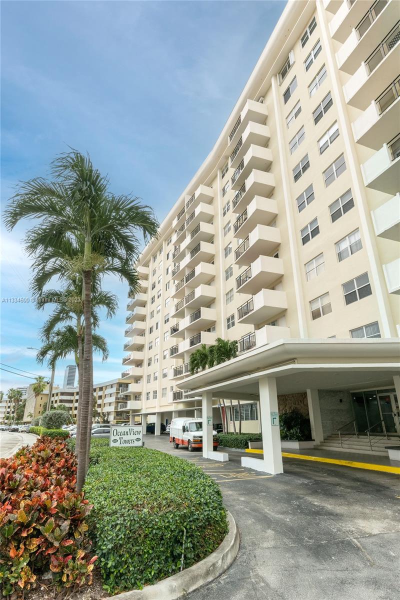 Photo 2 of Ocean View Towers Condo Apt 1104 in Hallandale Beach - MLS A11334600