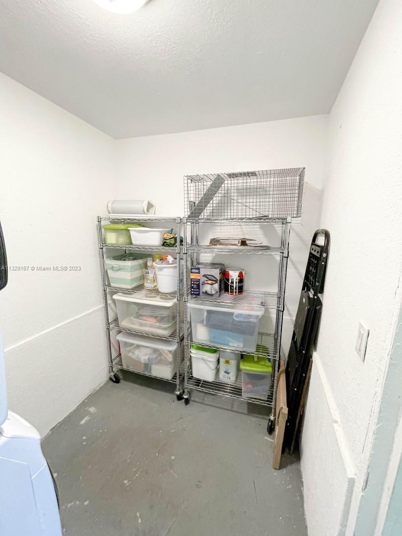 Listing Photo 12