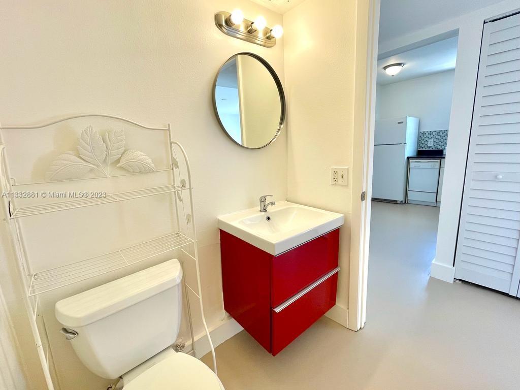 Listing Photo 7
