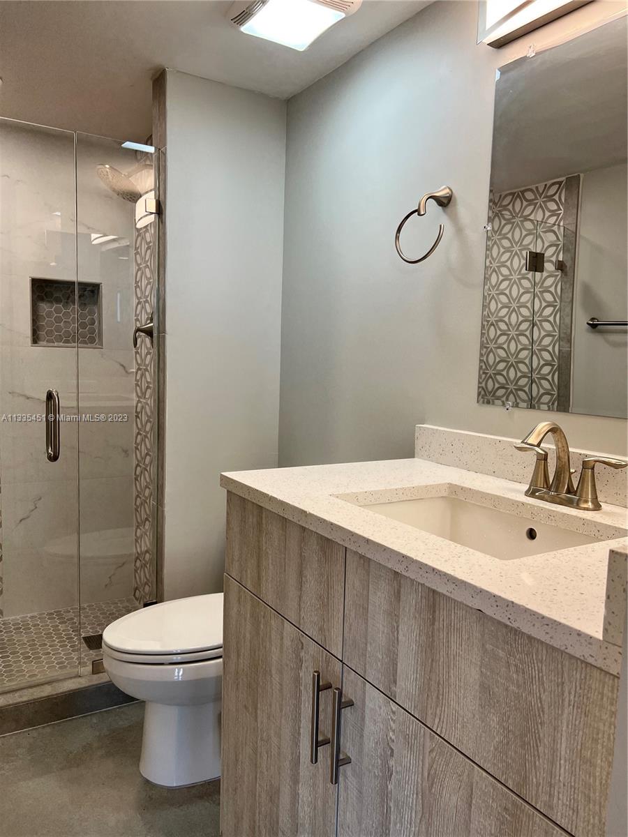 2ND BATHROOM WITH SHOWER