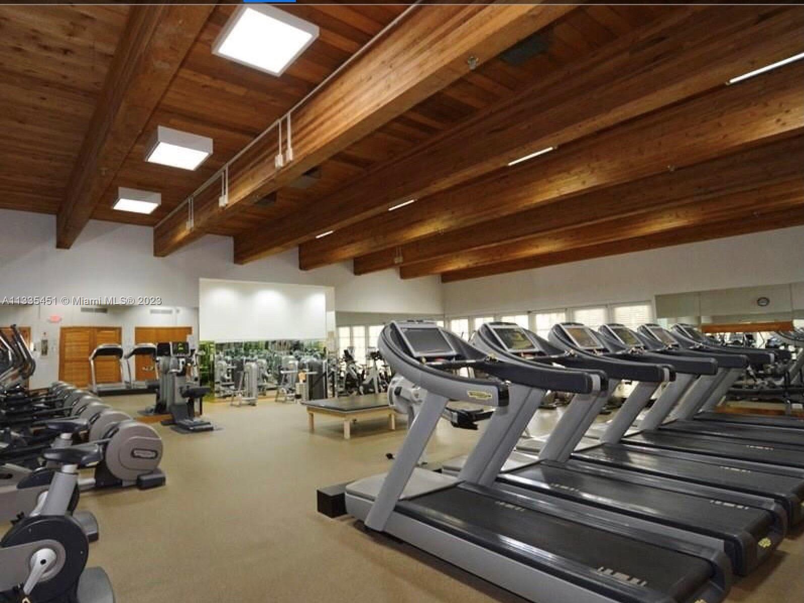 Full Gym with Cardio, machines, and weight rooms