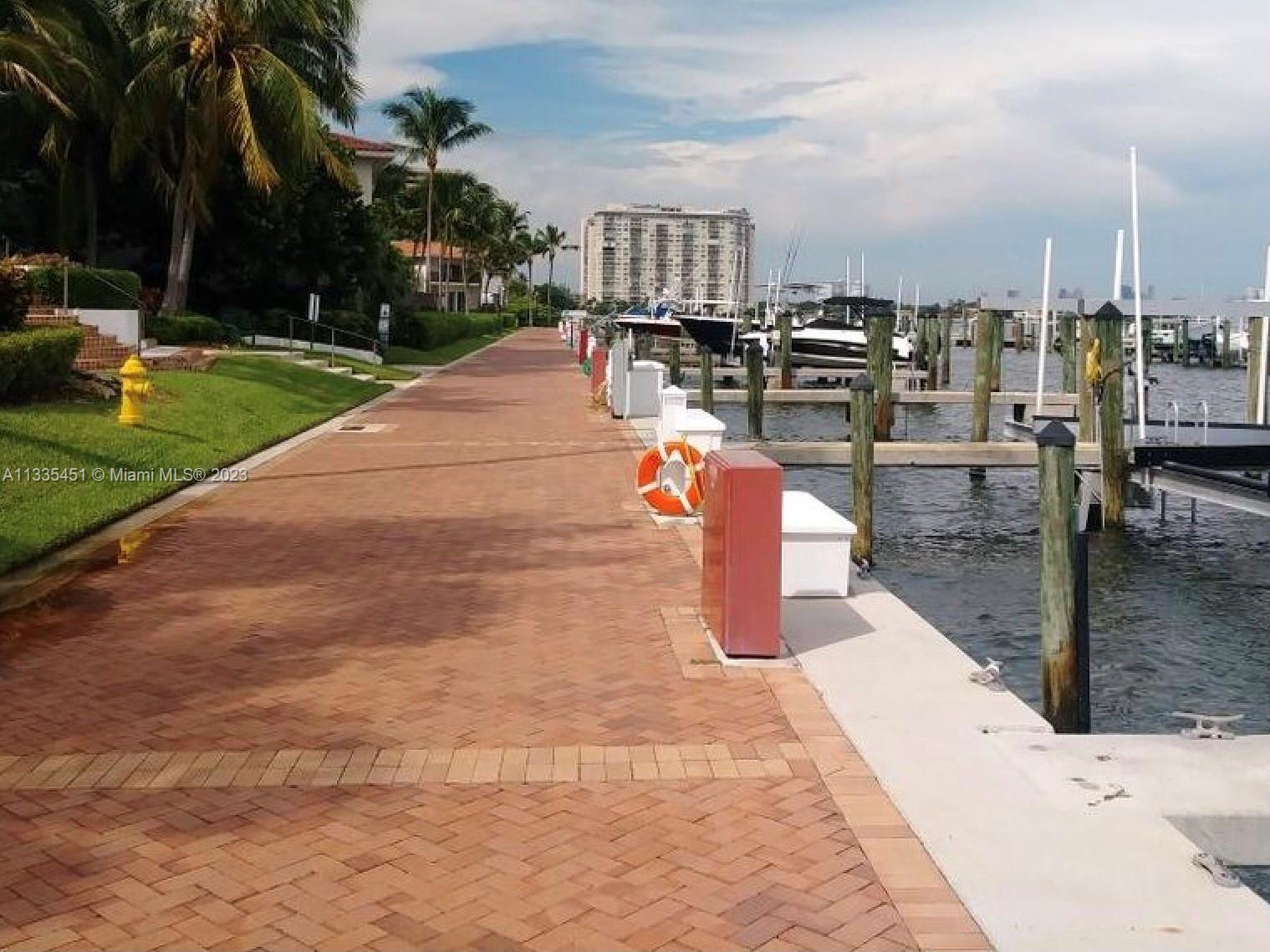 Bay front restaurant and dock area