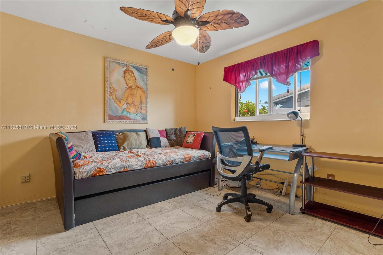 Listing Photo 25